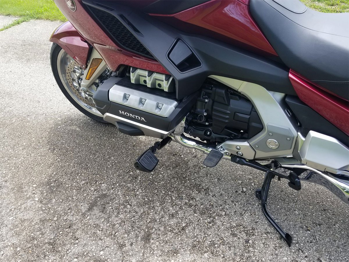 goldwing foot pegs