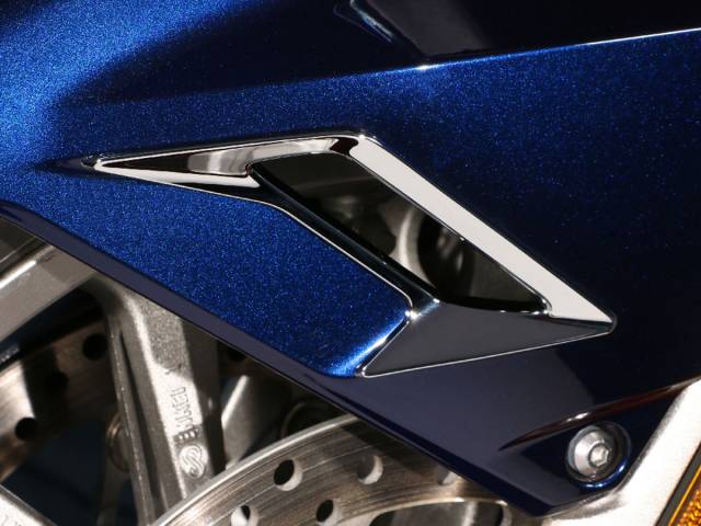 Image Of Item: Front Fender Vent Trims Chrome